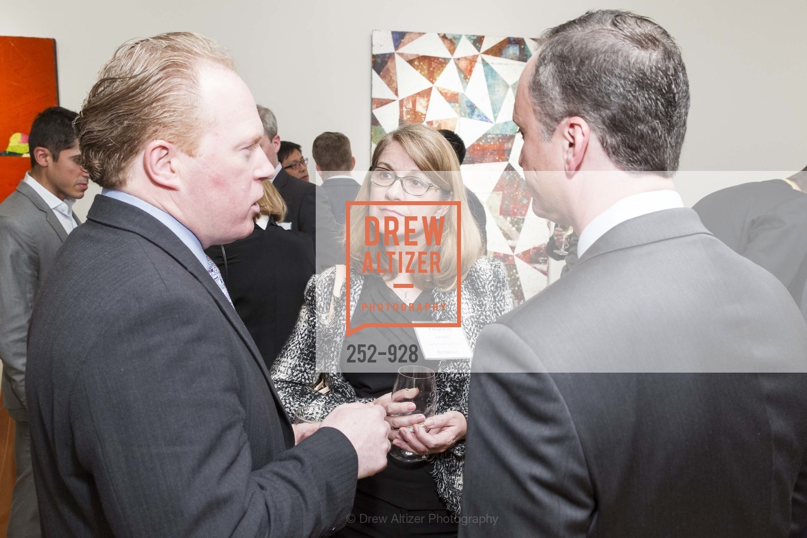 Joanna Horsfall, Yvonne Linney, CT PARTNERS Cocktail Party at CALDWELL SNYDER GALLERY, US, January 13th, 2015, Photo #252-928 Joanna Horsfall, Yvonne Linney, Photo #252-928