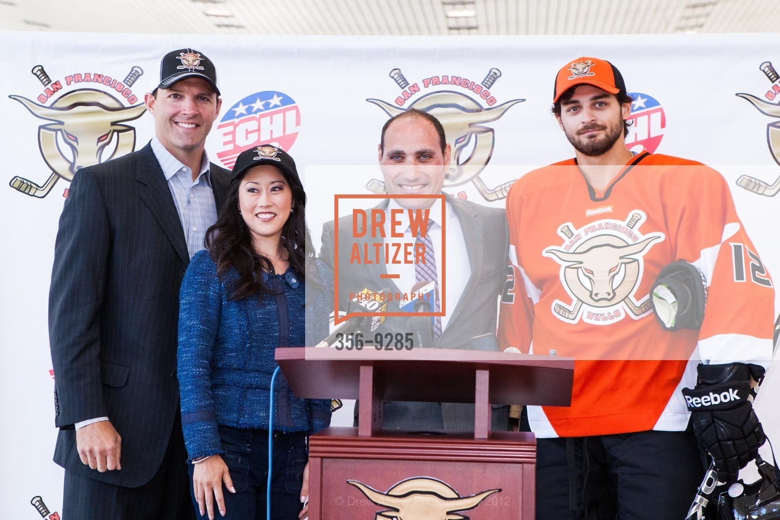 Bret Hedican, Kristi Yamaguchi, Pat Curcio, Peter Sivak, Press Conference for the SF BULLS HOCKEY TEAM, US, June 26th, 2012, Photo #356-9285 Bret Hedican, Kristi Yamaguchi, Pat Curcio, Peter Sivak, Photo #356-9285