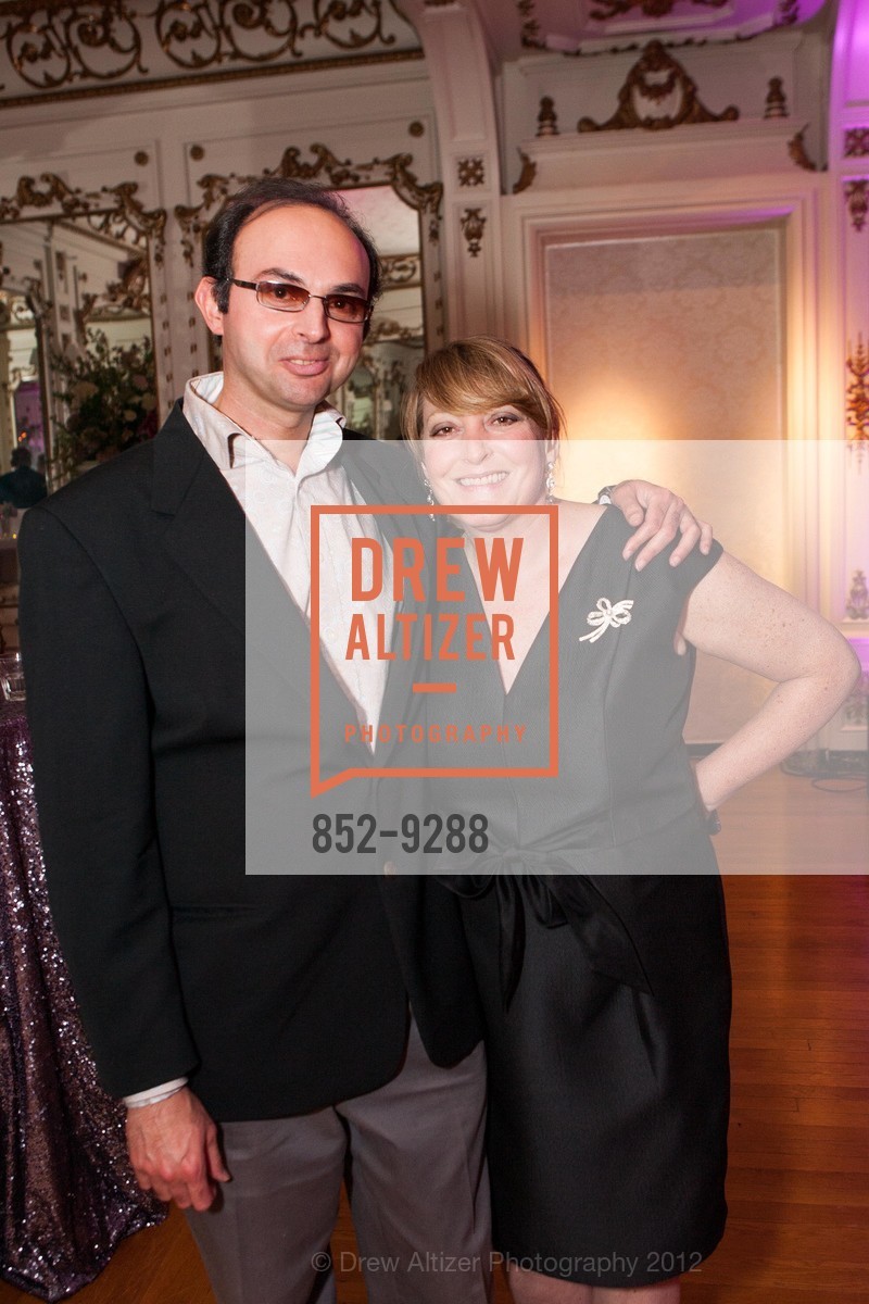 Mike Haddad, Renee Goldstein, JLSF Preview Party 2012 - Gateway to Grandeur, Private Residence. 3800 Washington Street, September 29th, 2012, Photo #852-9288 Mike Haddad, Renee Goldstein, Photo #852-9288