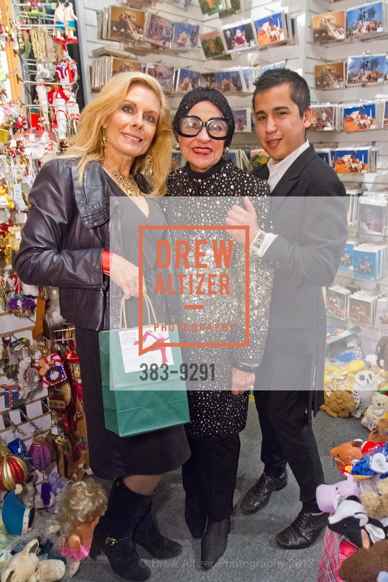 Jacqueline Jacoby, Joy Venturini Bianchi, Felix Gaona, FRIENDS OF HELPERS Annual Fall Party, US, November 15th, 2012, Photo #383-9291 Jacqueline Jacoby, Joy Venturini Bianchi, Felix Gaona, Photo #383-9291