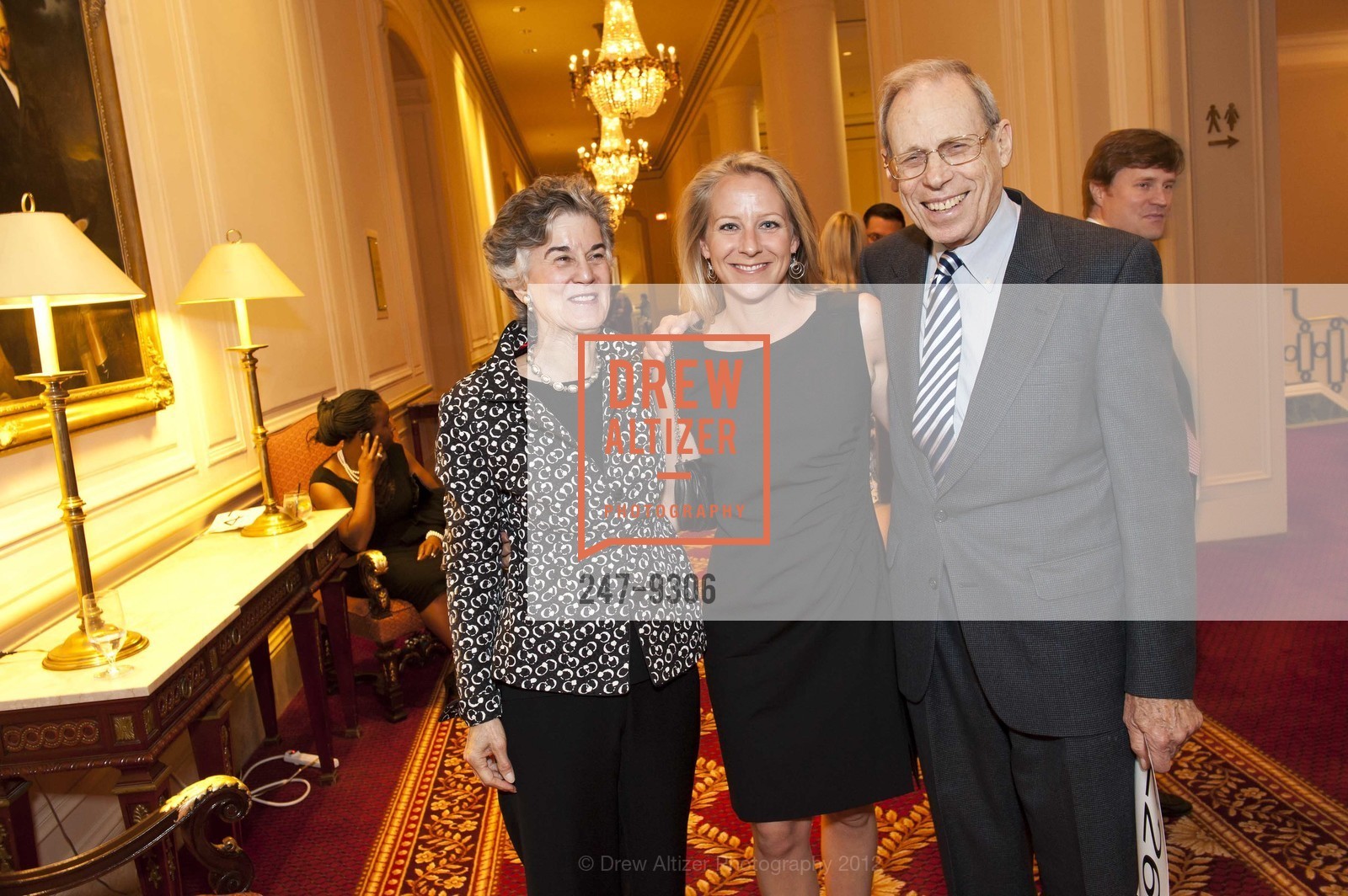 Carol Field, Camilla Field, John Field, Photo #247-9306