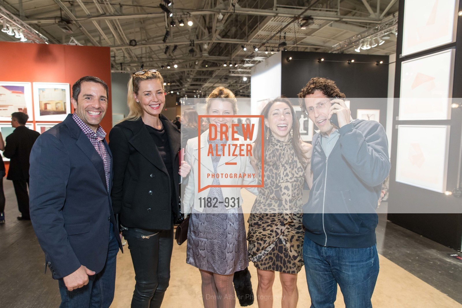 Stuart Peterson, Connie Nielsen, Rebecca Sternthal, Gina Peterson, Doug Evans, FOG Design + Art Fair Preview Gala, US, January 15th, 2015, Photo #1182-931 Stuart Peterson, Connie Nielsen, Rebecca Sternthal, Gina Peterson, Doug Evans, Photo #1182-931