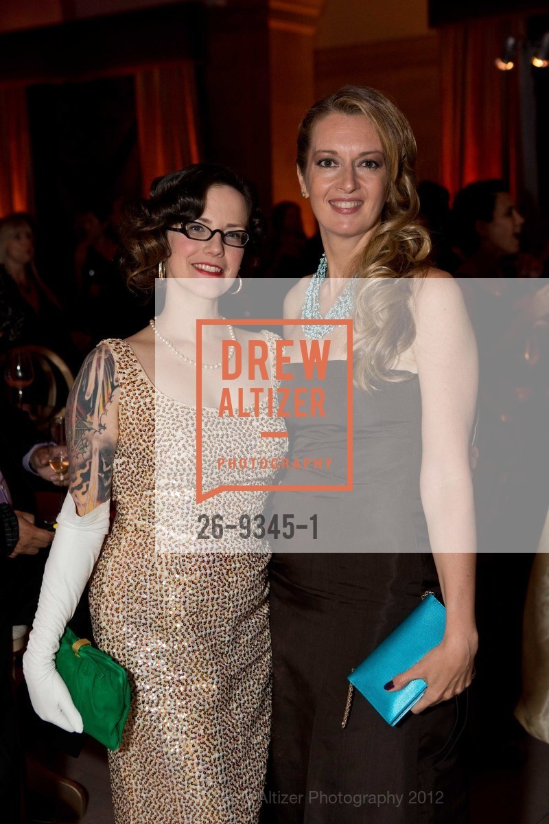 Amy Higgins, Ileana Facchini, BRAVO! CLUB Opening Night Gala 2012, San Francisco War Memorial Opera House. 301 Van Ness Avenue, September 7th, 2012, Photo #26-9345-1 Amy Higgins, Ileana Facchini, Photo #26-9345-1