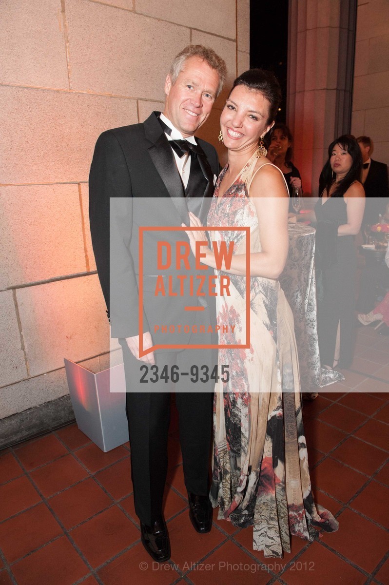 Kaj Van De Loo, Michalia Negri, BRAVO! CLUB Opening Night Gala 2012, San Francisco War Memorial Opera House. 301 Van Ness Avenue, September 7th, 2012, Photo #2346-9345 Kaj Van De Loo, Michalia Negri, Photo #2346-9345