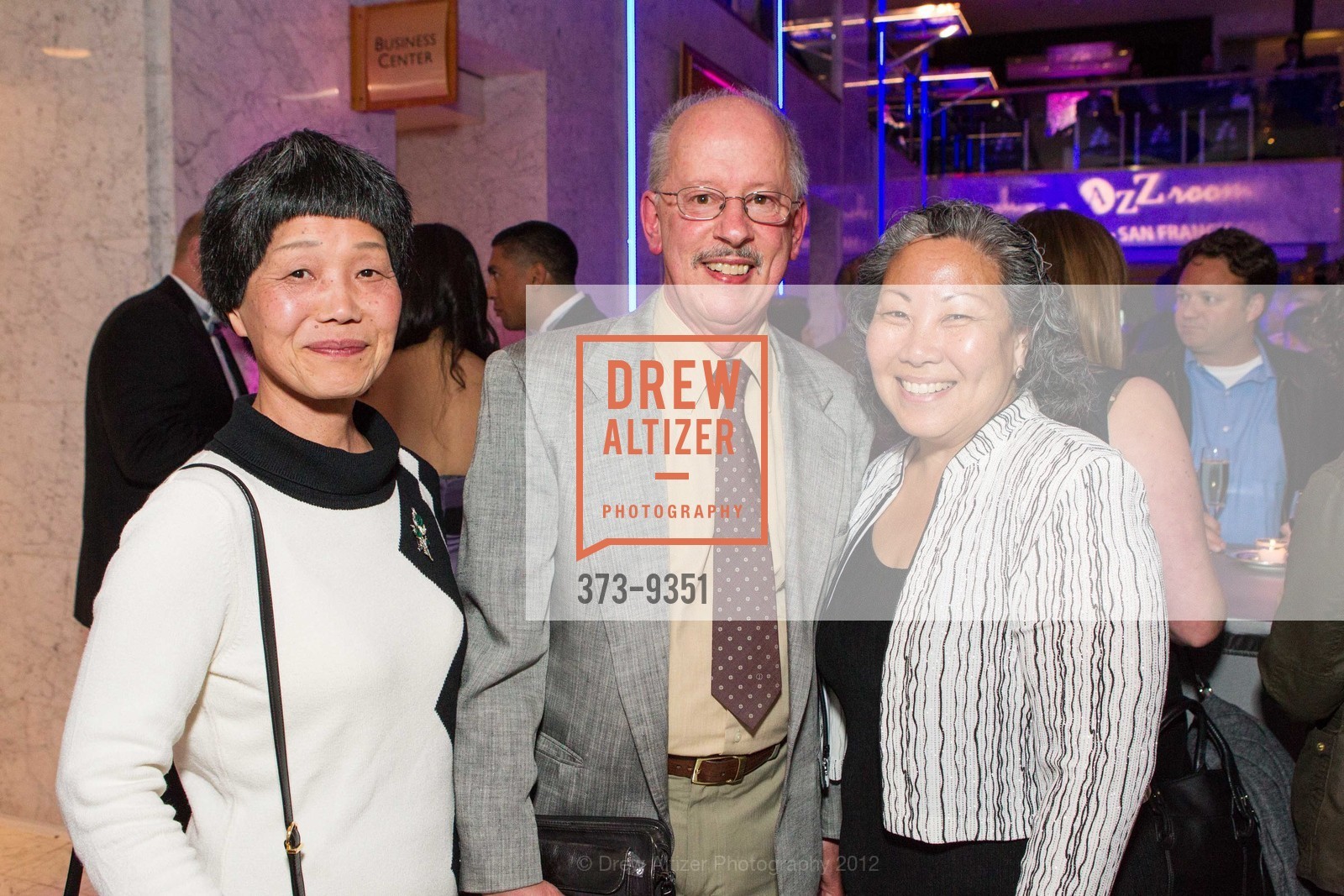 Kimoika Takechi, Larry Tiscornia, Joyce Gonzales, HOTEL NIKKO'S 25th Anniversary Celebration, US, October 11th, 2012, Photo #373-9351 Kimoika Takechi, Larry Tiscornia, Joyce Gonzales, Photo #373-9351