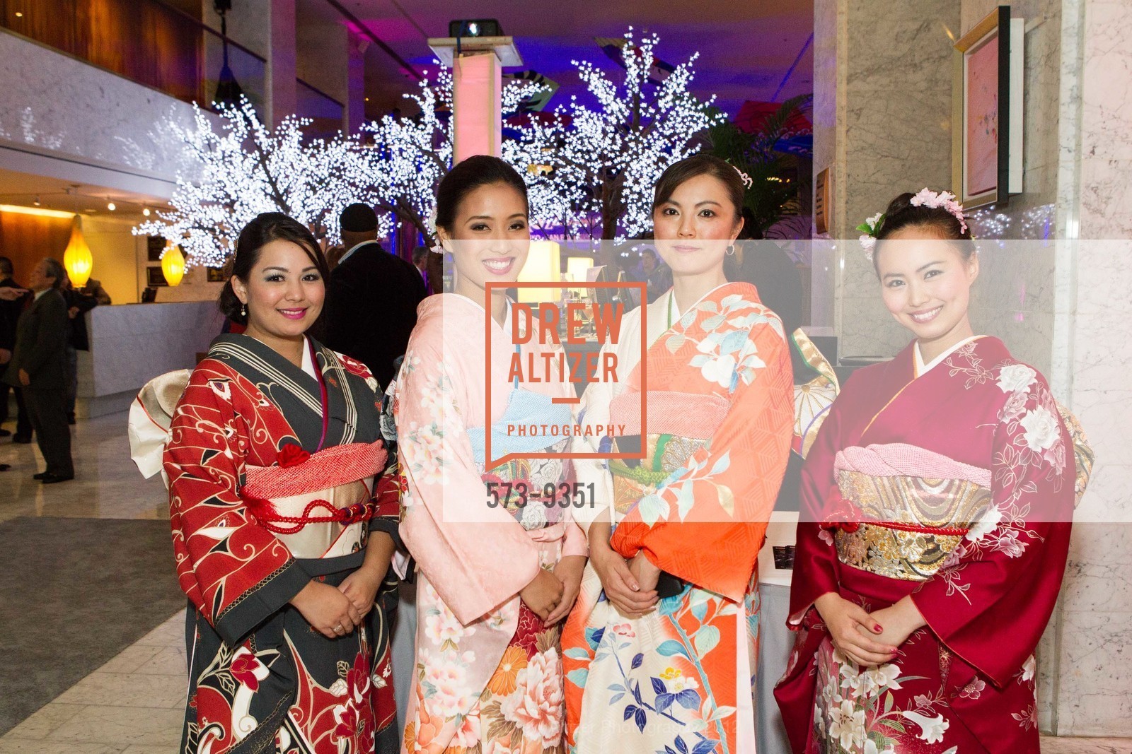 Sarah Fedaie, Asaki Osato, Christina Urayama, Chihiro Hirai, Photo #573-9351