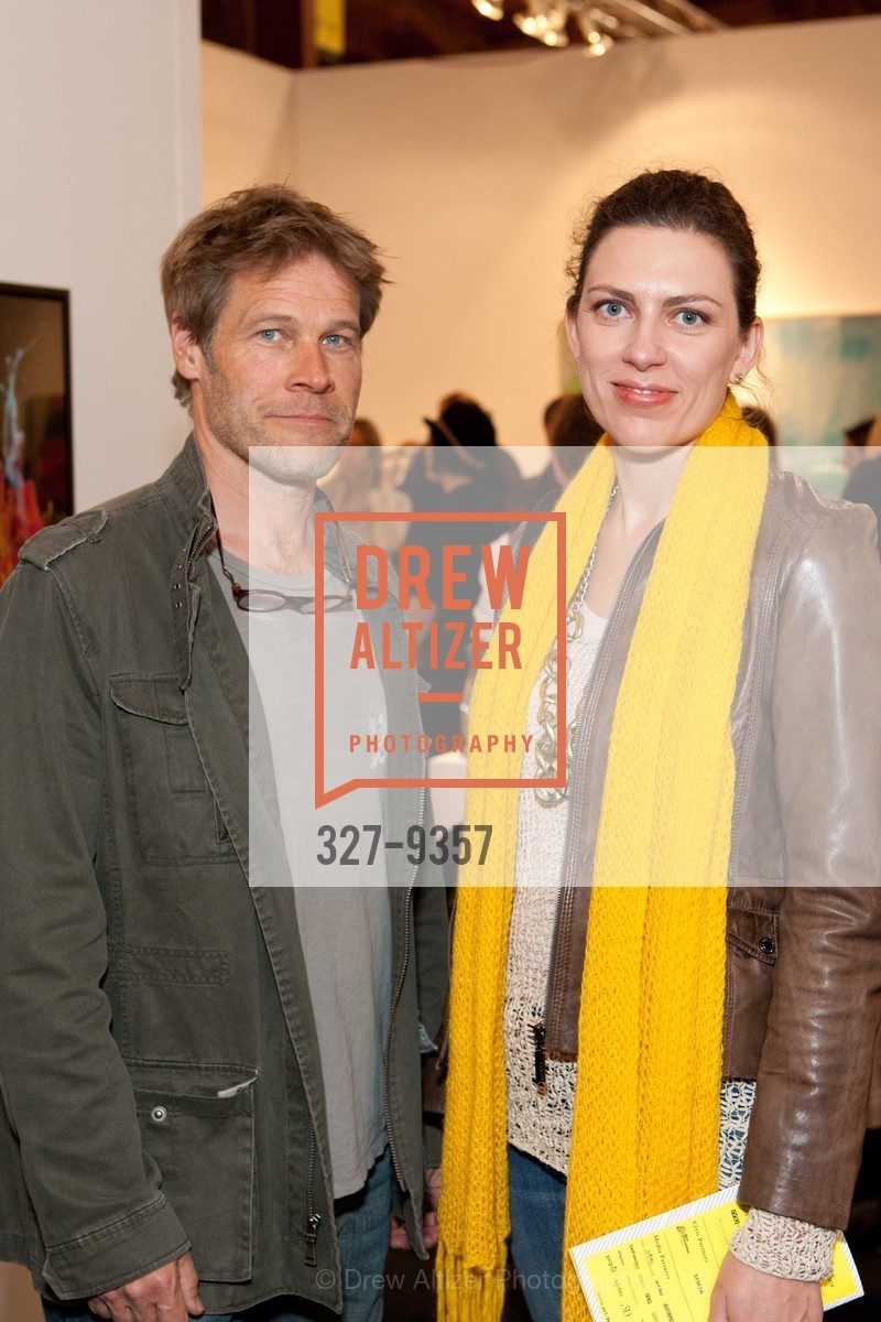 Daniel Merriam, Yulia Merriam, artMRKT San Francisco 2012, US, May 17th, 2012, Photo #327-9357 Daniel Merriam, Yulia Merriam, Photo #327-9357