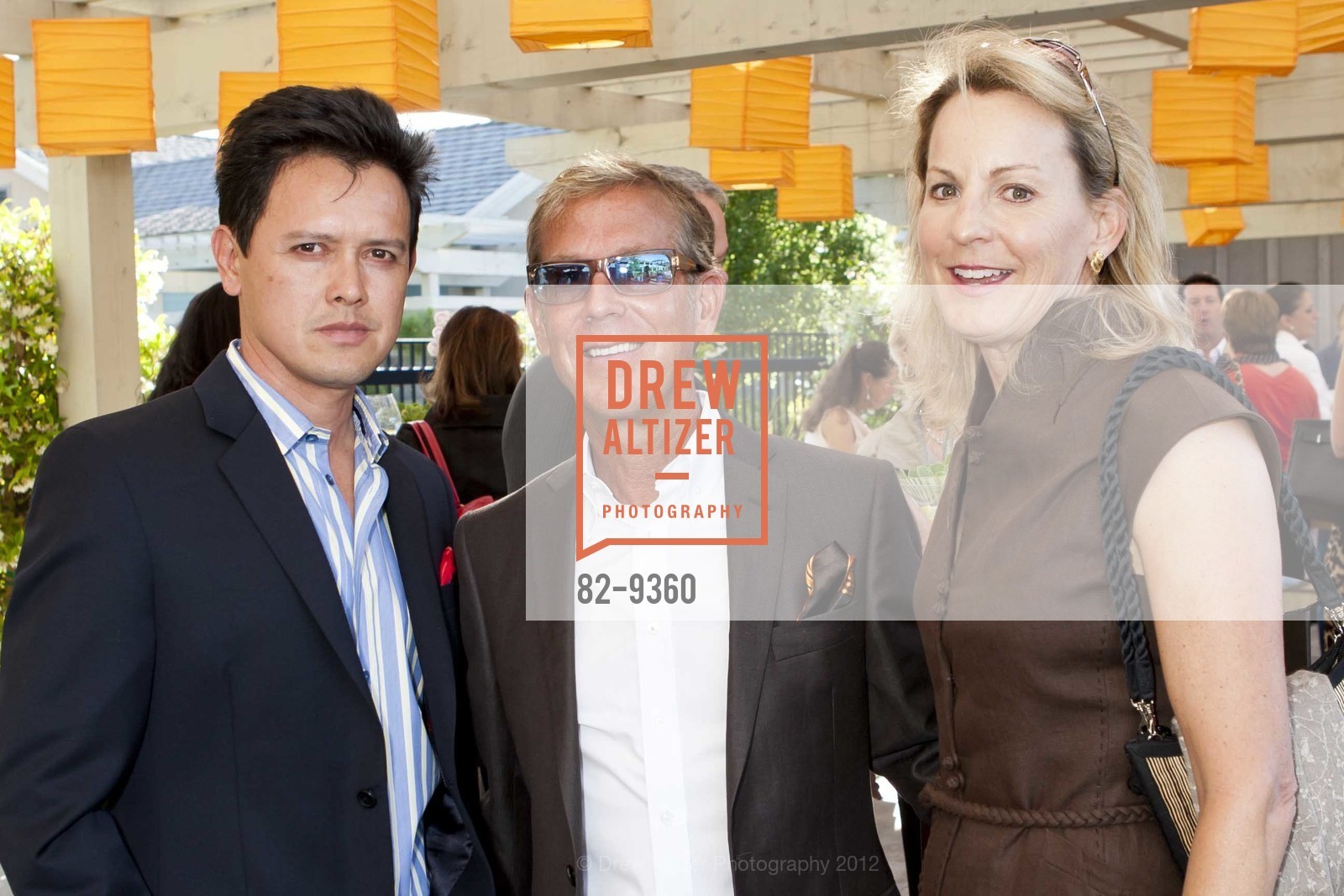 Carlos Sosa, John French, Catherine Harvey, Photo #82-9360