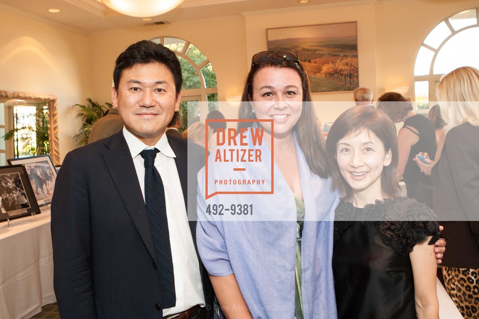 Hiroshi Mikitani, Kristin Cashin, Haruko Mikitani, MENLO CHARITY Horse Show Gala Dinner, US, August 10th, 2012, Photo #492-9381 Hiroshi Mikitani, Kristin Cashin, Haruko Mikitani, Photo #492-9381
