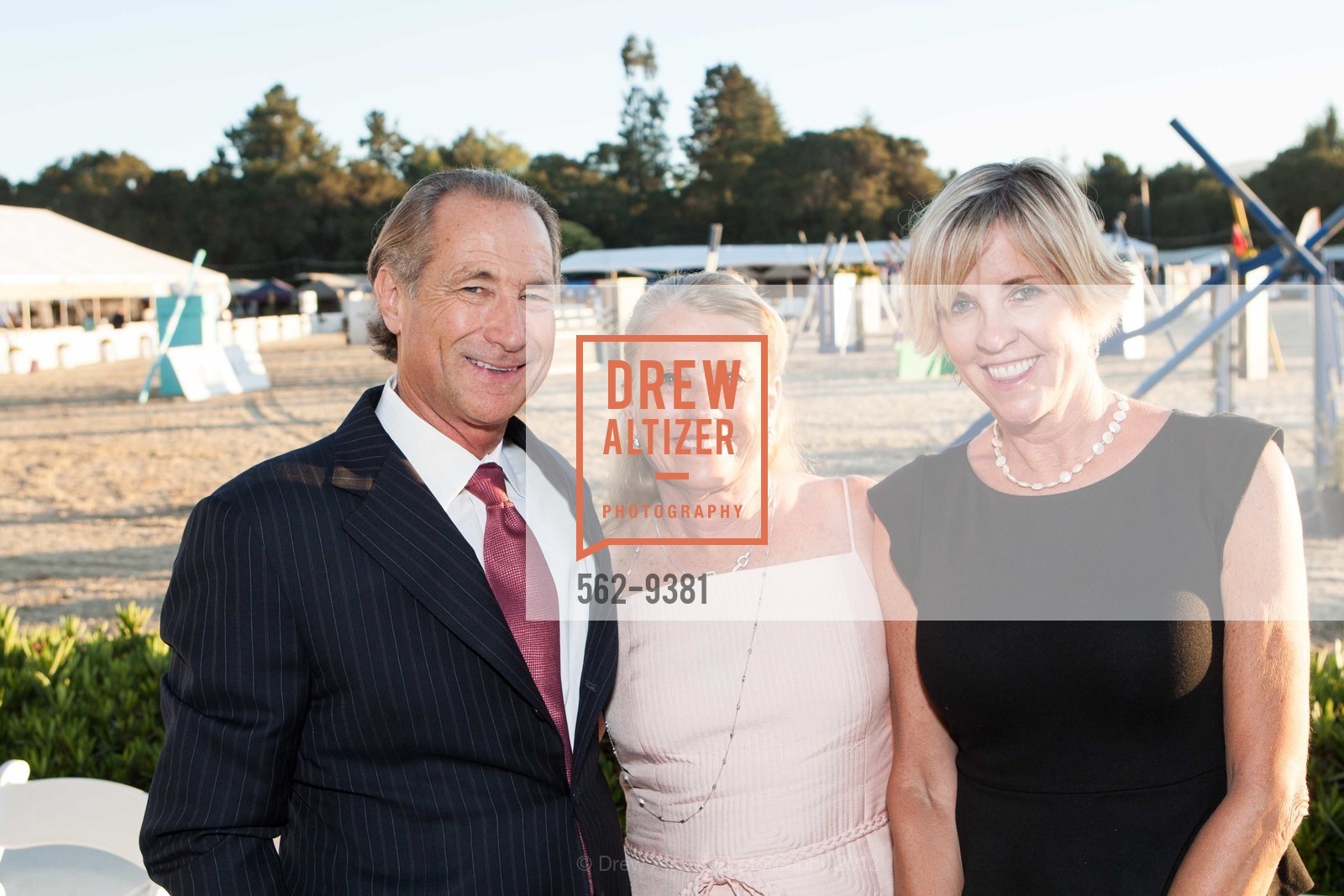 Bill Garlock, Rosie Garlock, Deborah Klein, MENLO CHARITY Horse Show Gala Dinner, US, August 10th, 2012, Photo #562-9381 Bill Garlock, Rosie Garlock, Deborah Klein, Photo #562-9381
