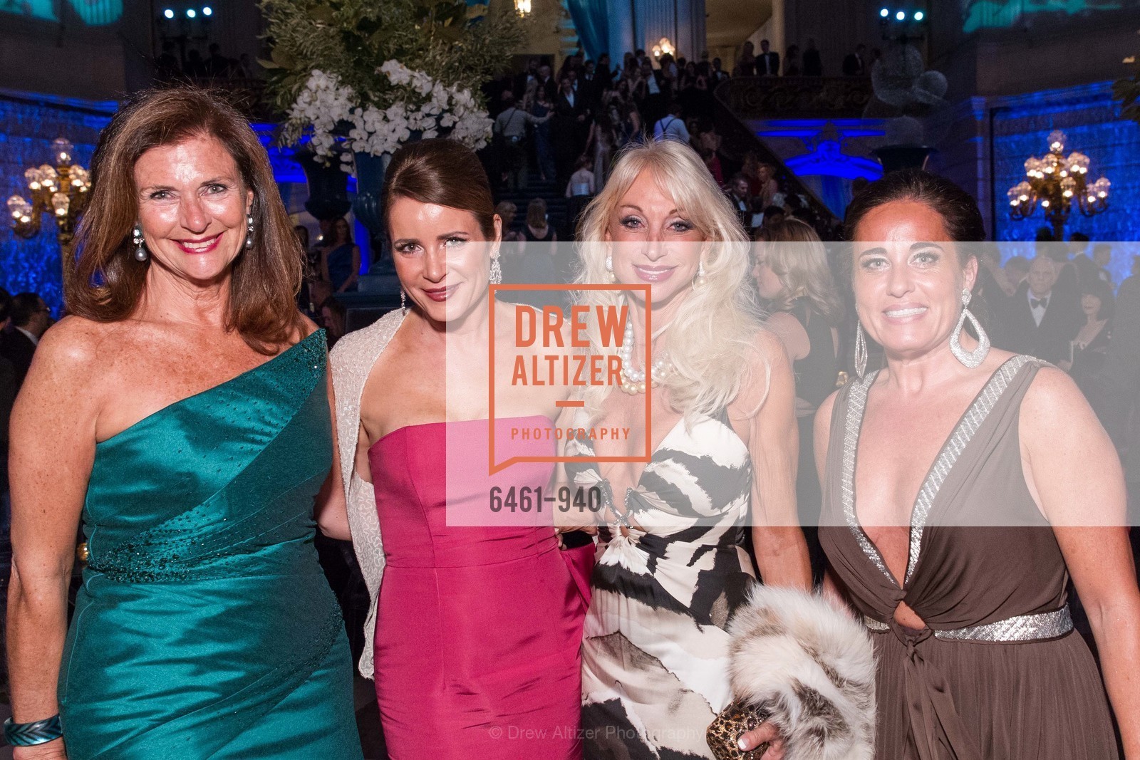 Linda Zider, Michelle Ritchie, Daru Kawalkowski, Natalia Urrutia, Photo #6461-940