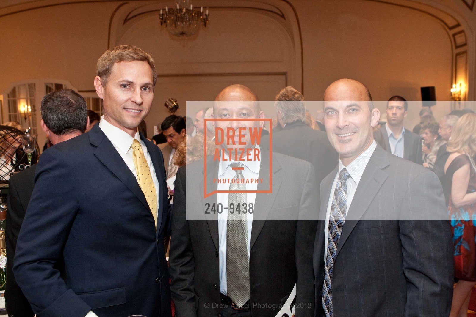 Eric Swelland, Carlos Torres, Chris Defonce, Photo #240-9438