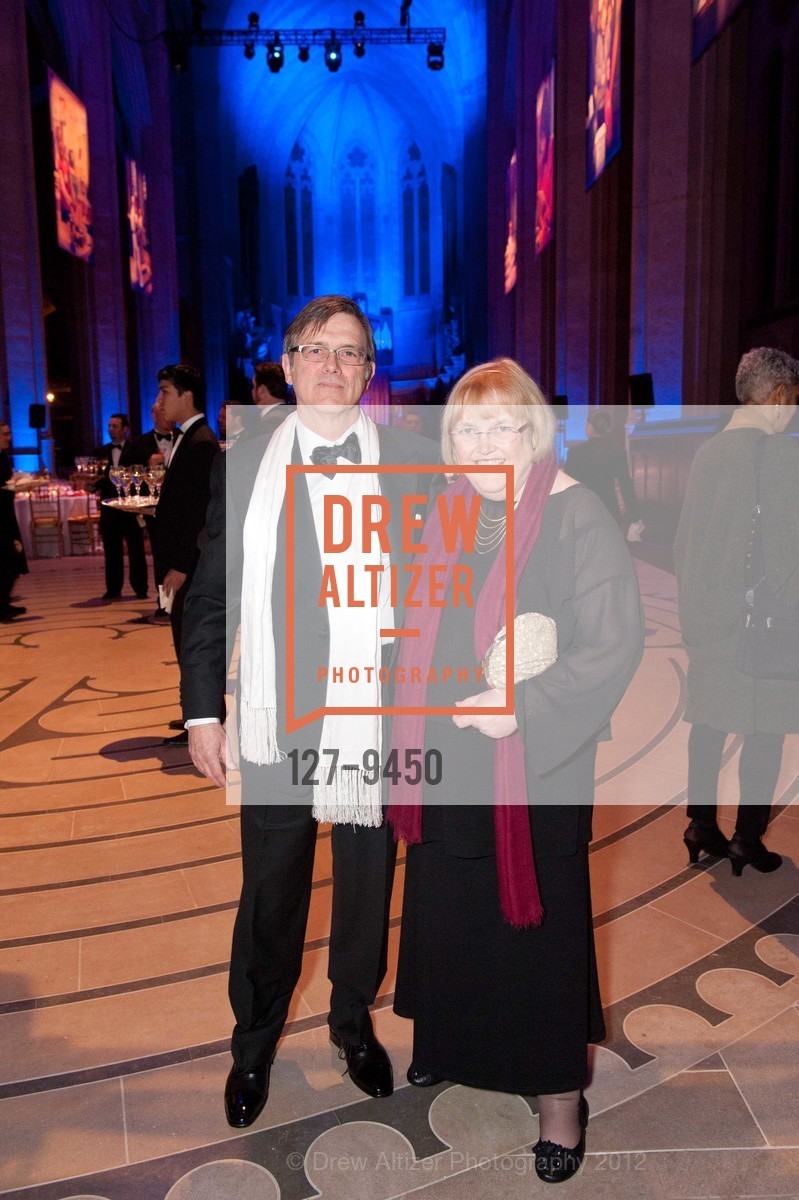 Clay Koplin, Carnivale at GRACE CATHEDRAL, US, February 17th, 2012, Photo #127-9450 Clay Koplin, Photo #127-9450