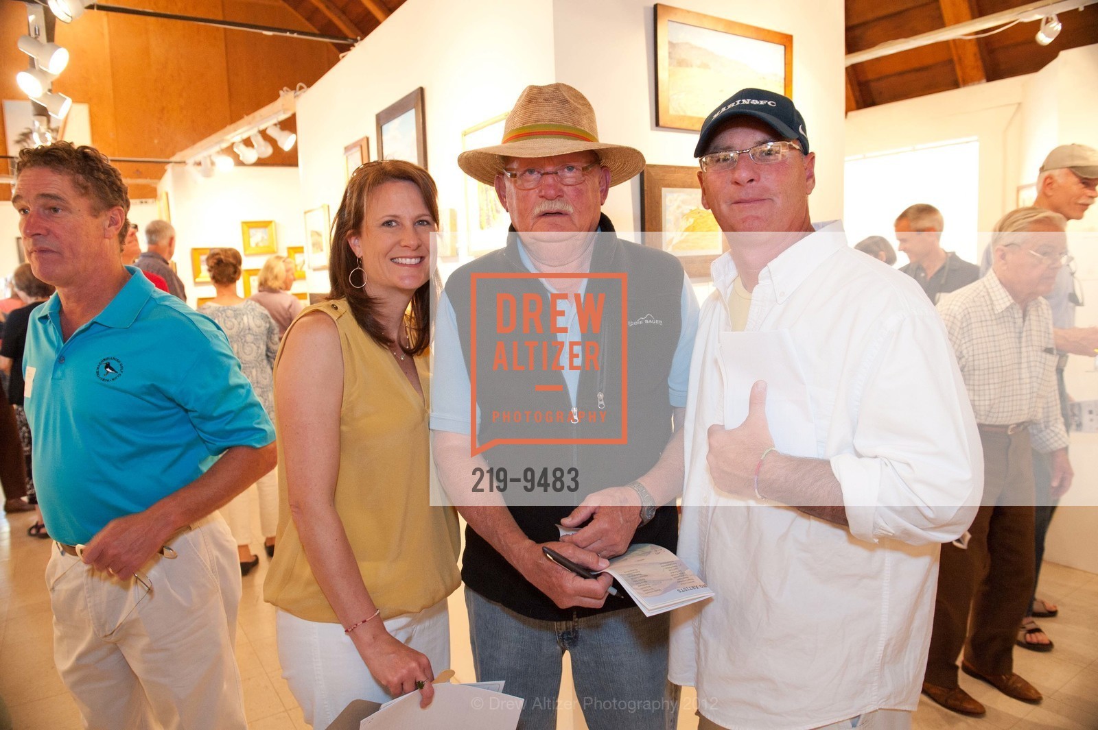 Lynn Giacomini Stray, Russell Hunt, Teddy Stray, Ranches and Rolling Hills Landscape Art Show & Sale, US, May 19th, 2012, Photo #219-9483 Lynn Giacomini Stray, Russell Hunt, Teddy Stray, Photo #219-9483