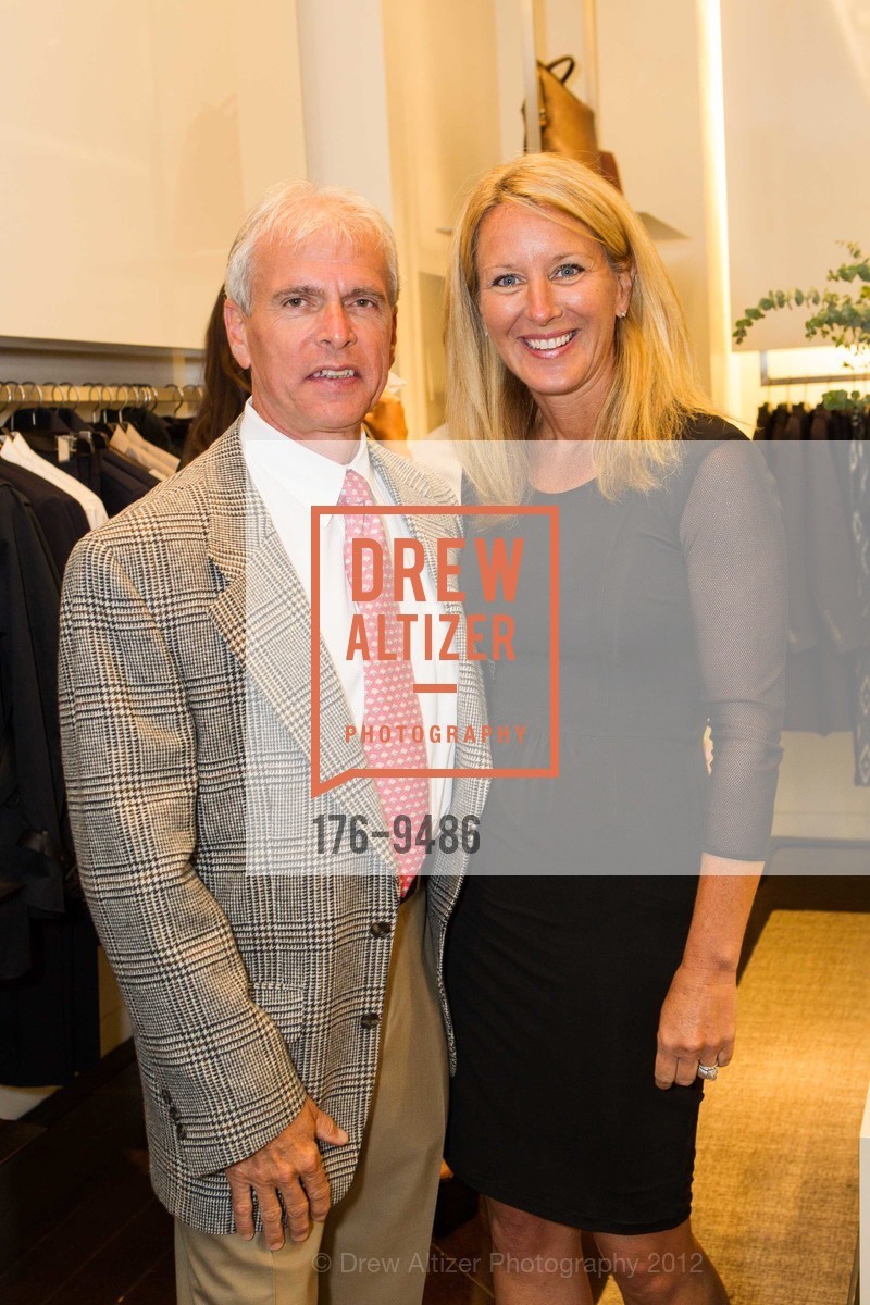 Graciano Tarrago, Eileen Tarrago, BURBERRY 2213 Menswear Runway to Reality Event, US, June 28th, 2012, Photo #176-9486 Graciano Tarrago, Eileen Tarrago, Photo #176-9486