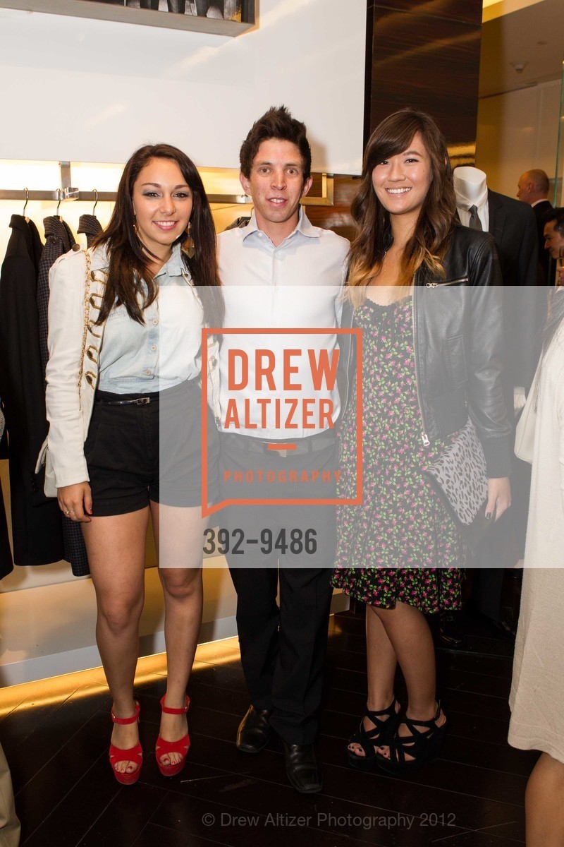 Matthis Pluska, Joel Walmsley, Samantha Hayward, BURBERRY 2213 Menswear Runway to Reality Event, US, June 28th, 2012, Photo #392-9486 Matthis Pluska, Joel Walmsley, Samantha Hayward, Photo #392-9486