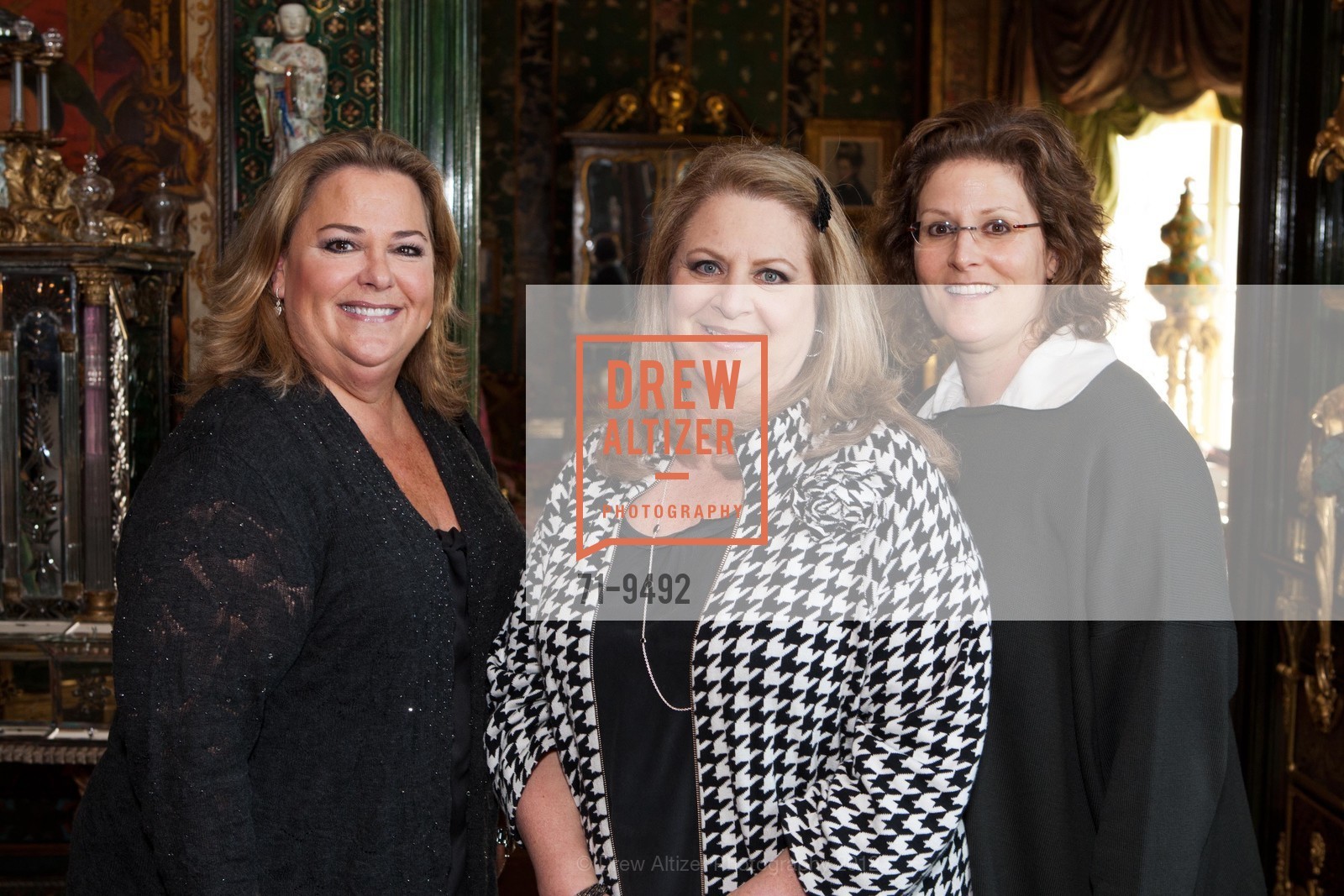 Anna Sangiacomo, Diana Pelliccione, Susan Sangiacomo, Gordon and Ann Getty hosts UCSF Family House Event, US, April 26th, 2012, Photo #71-9492 Anna Sangiacomo, Diana Pelliccione, Susan Sangiacomo, Photo #71-9492