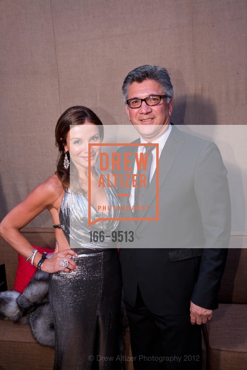 Claudia Ross, Mario Diaz, SF MOMA SUPPER CLUB 2012 Modern Ball Gala, US, April 25th, 2012, Photo #166-9513 Claudia Ross, Mario Diaz, Photo #166-9513
