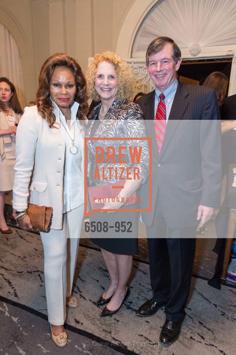 Janice Bryant Howroyd, Sarah Earley, Tony Earley, 2015 RED CROSS Gala Consular Reception, US, January 29th, 2015, Photo #6508-952 Janice Bryant Howroyd, Sarah Earley, Tony Earley, Photo #6508-952