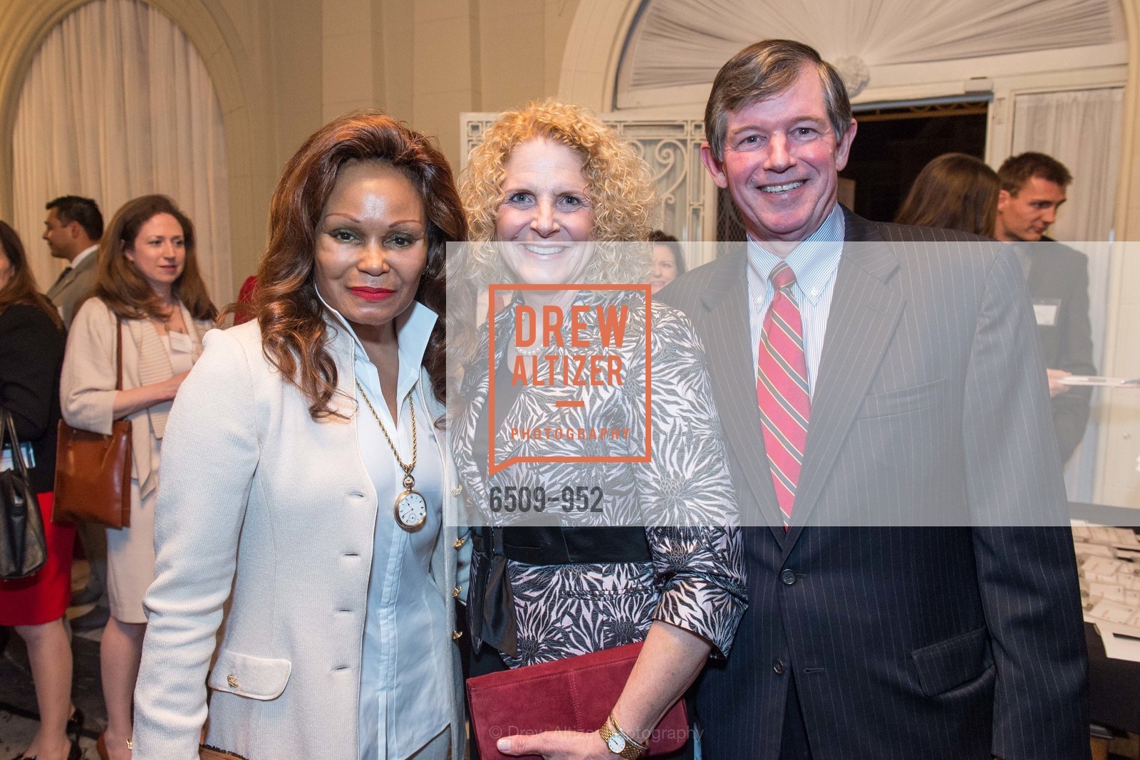 Janice Bryant Howroyd, Sarah Earley, Tony Earley, 2015 RED CROSS Gala Consular Reception, US, January 29th, 2015, Photo #6509-952 Janice Bryant Howroyd, Sarah Earley, Tony Earley, Photo #6509-952