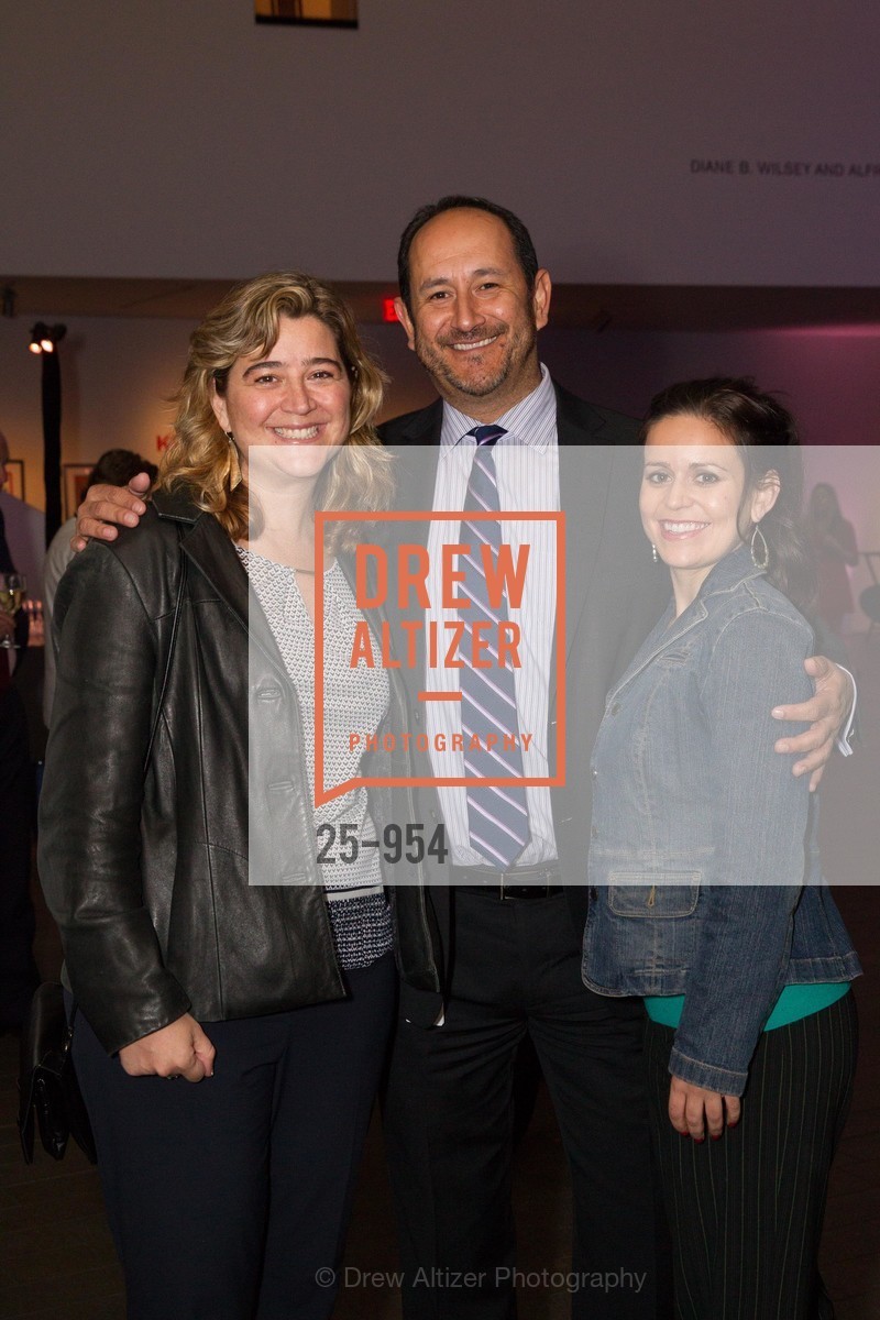 Adi Aderhold, Gary Castro, Jamie Jimenez, Embodiments: Masterworks of African Figurative Sculpture Exhibition Opening, US, January 30th, 2015, Photo #25-954 Adi Aderhold, Gary Castro, Jamie Jimenez, Photo #25-954