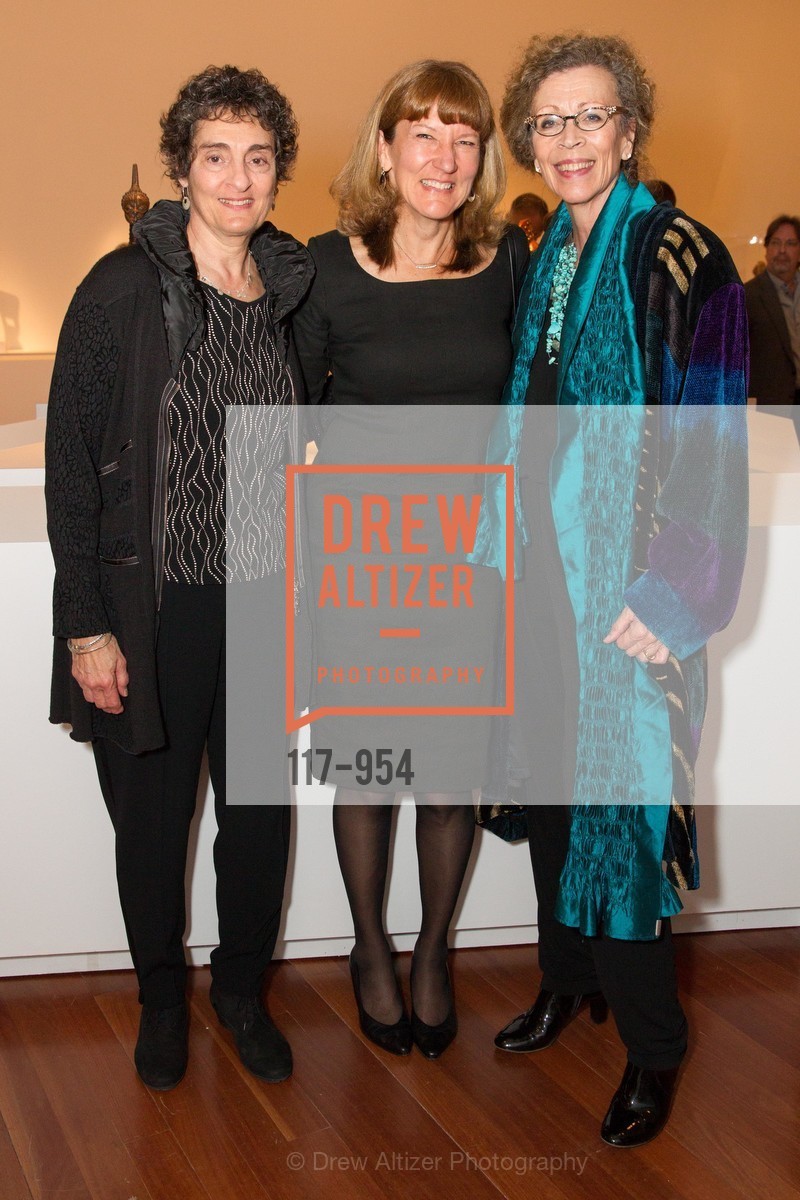 Carla Shatz, Sue McConnell, Nancy Read, Embodiments: Masterworks of African Figurative Sculpture Exhibition Opening, US, January 30th, 2015, Photo #117-954 Carla Shatz, Sue McConnell, Nancy Read, Photo #117-954