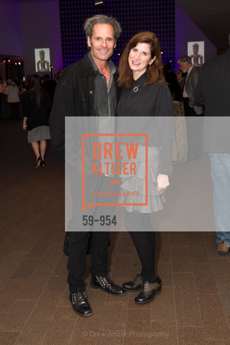 Michael Brennan, Valerie Wade, Embodiments: Masterworks of African Figurative Sculpture Exhibition Opening, US, January 30th, 2015, Photo #59-954 Michael Brennan, Valerie Wade, Photo #59-954