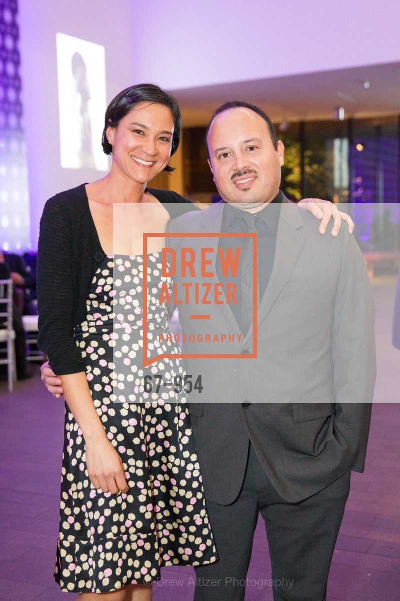 Catherine Coueignoux, Francisco Galvan, Embodiments: Masterworks of African Figurative Sculpture Exhibition Opening, US, January 30th, 2015, Photo #67-954 Catherine Coueignoux, Francisco Galvan, Photo #67-954