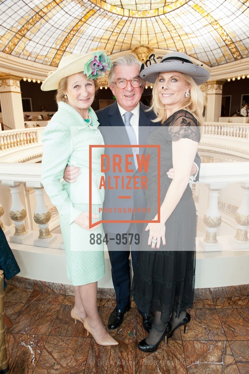 Lady Wendy Magan of Castletown, Lord Magan of Castletown, Jacqueline Jacoby, THE 2012 SAN FRANCISCO ZOOLOGICAL SOCIETY AUXILIARY LUNCHEON "Birds of a Feather", Neiman Marcus, The Rotunda. 150 Stockton Street, October 3rd, 2012, Photo #884-9579 Lady Wendy Magan of Castletown, Lord Magan of Castletown, Jacqueline Jacoby, Photo #884-9579