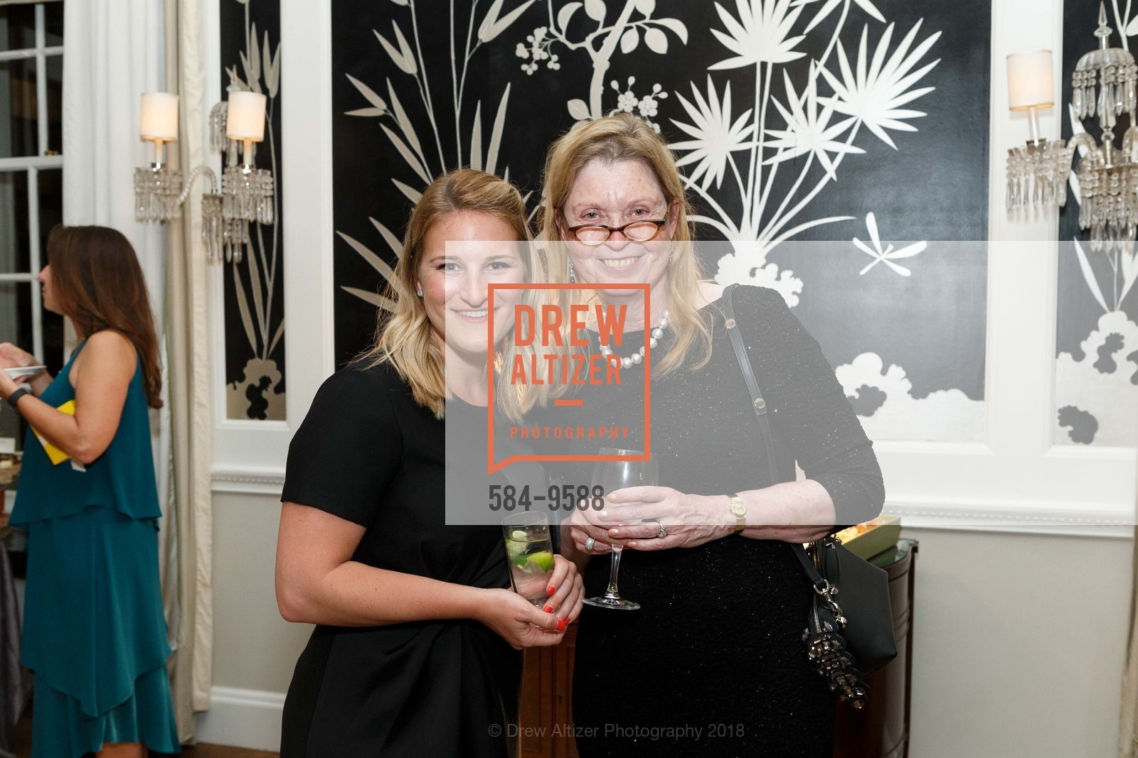 Piper Connelly, Donna Neff, Spinsters of San Francisco Legacy Benefit 2018, The Fairmont, Swig Suite. 950 Mason St, March 31st, 2018, Photo #584-9588 Piper Connelly, Donna Neff, Photo #584-9588