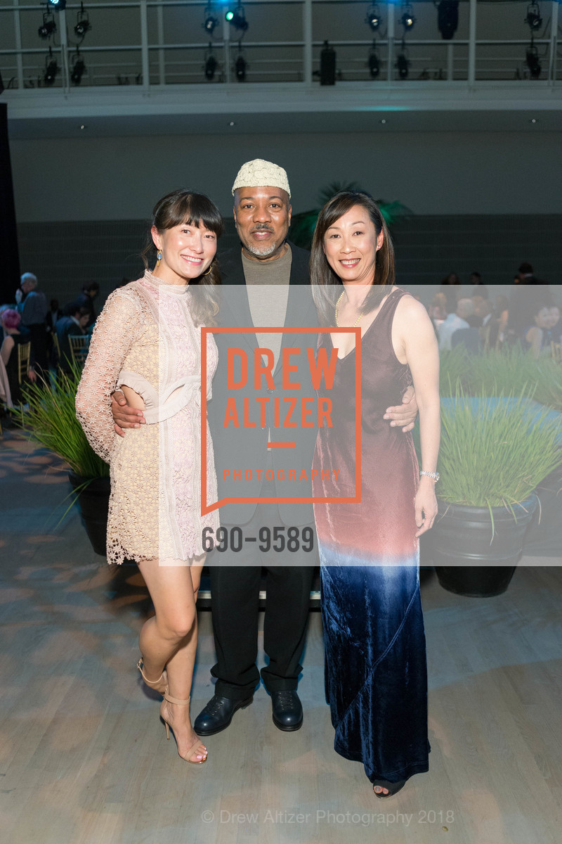 Rosa Ling, Alonzo King, Lucia Choi-Dalton, ALONZO KING LINES BALLET 35th Anniversary Gala 2018, Yerba Buena Center for the Arts. 700 Howard Street, April 7th, 2018, Photo #690-9589 Rosa Ling, Alonzo King, Lucia Choi-Dalton, Photo #690-9589