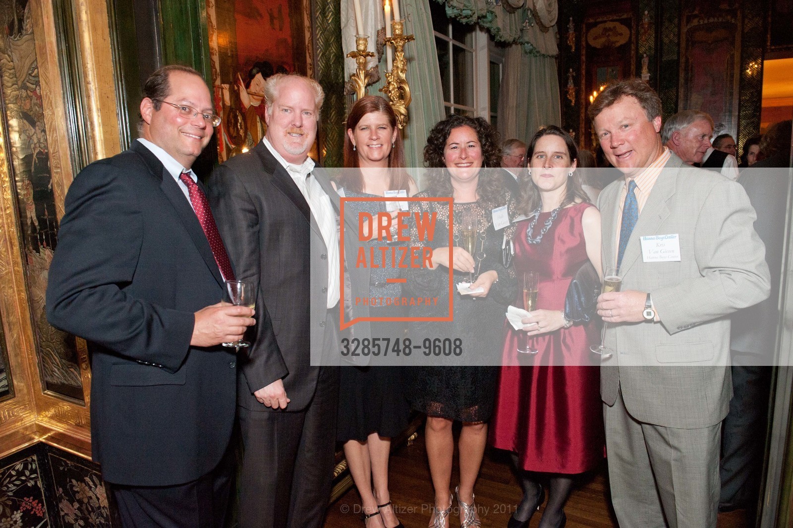 Sean Deming, Jennifer Dming, Holly Van Giesen, Kris Van Giesen, Cocktail Reception at HANNA BOY'S CENTER, US, November 2nd, 2011, Photo #3285748-9608 Sean Deming, Jennifer Dming, Holly Van Giesen, Kris Van Giesen, Photo #3285748-9608