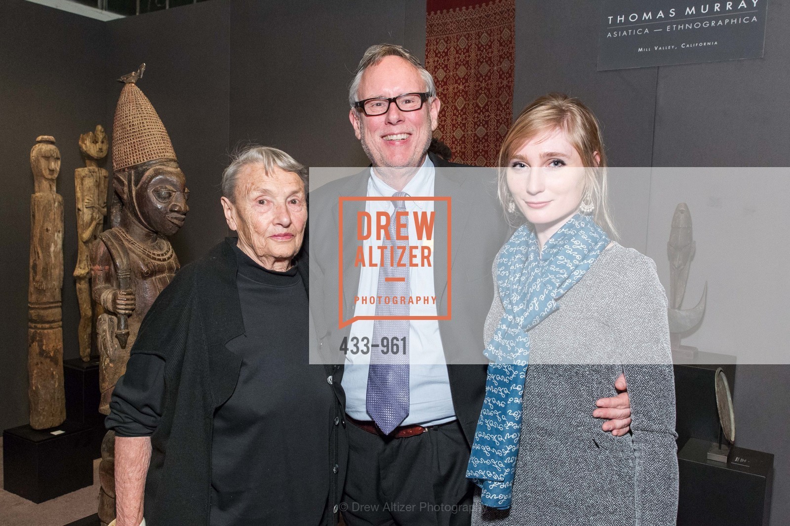 Mary Jane Leland, Thomas Murray, Kristal Hale, FINE ARTS MUSEUMS OF SAN FRANCISCO'S Tribal & Textile Arts Opening Preview Gala, US, February 6th, 2015, Photo #433-961 Mary Jane Leland, Thomas Murray, Kristal Hale, Photo #433-961