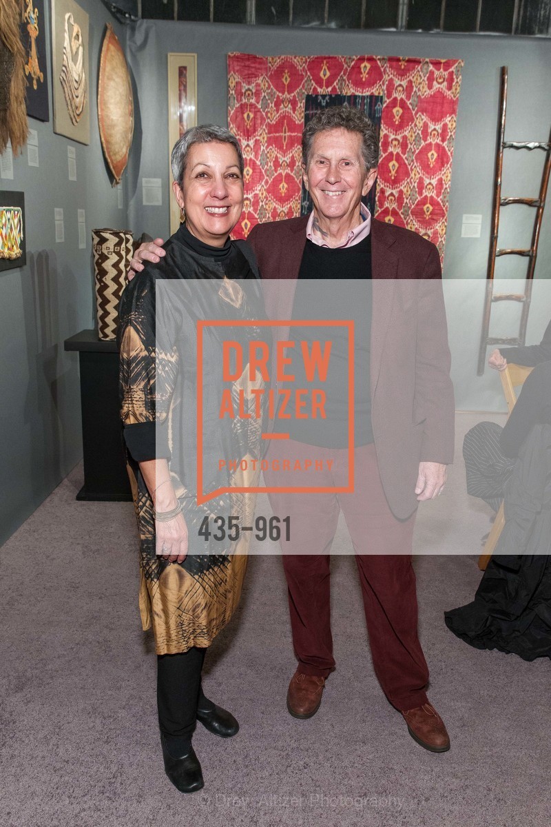 Francesca Passalacqua, Ed Hardy, FINE ARTS MUSEUMS OF SAN FRANCISCO'S Tribal & Textile Arts Opening Preview Gala, US, February 6th, 2015, Photo #435-961 Francesca Passalacqua, Ed Hardy, Photo #435-961