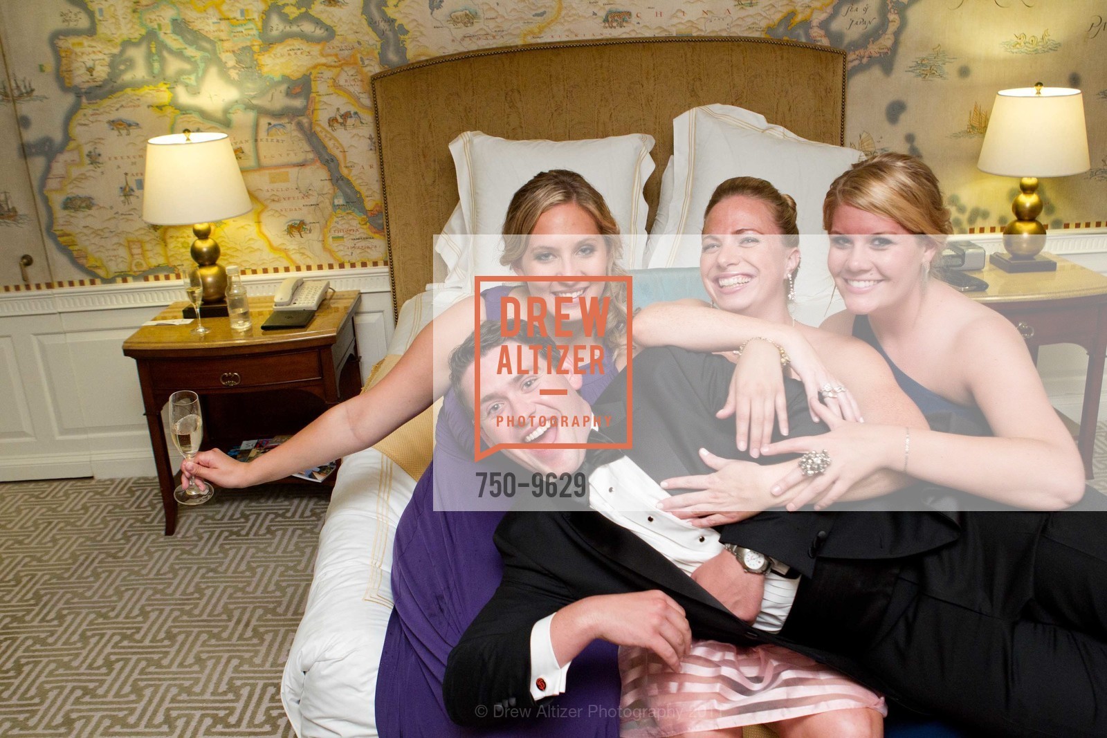 Keely Sidow, Katie Hansen, Laura Davis, Frank Maxwell IV, SPINSTERS OF SAN FRANCISCO Hold 82nd Annual Ball at The Fairmont San Francisco, US, June 19th, 2011, Photo #750-9629 Keely Sidow, Katie Hansen, Laura Davis, Frank Maxwell IV, Photo #750-9629