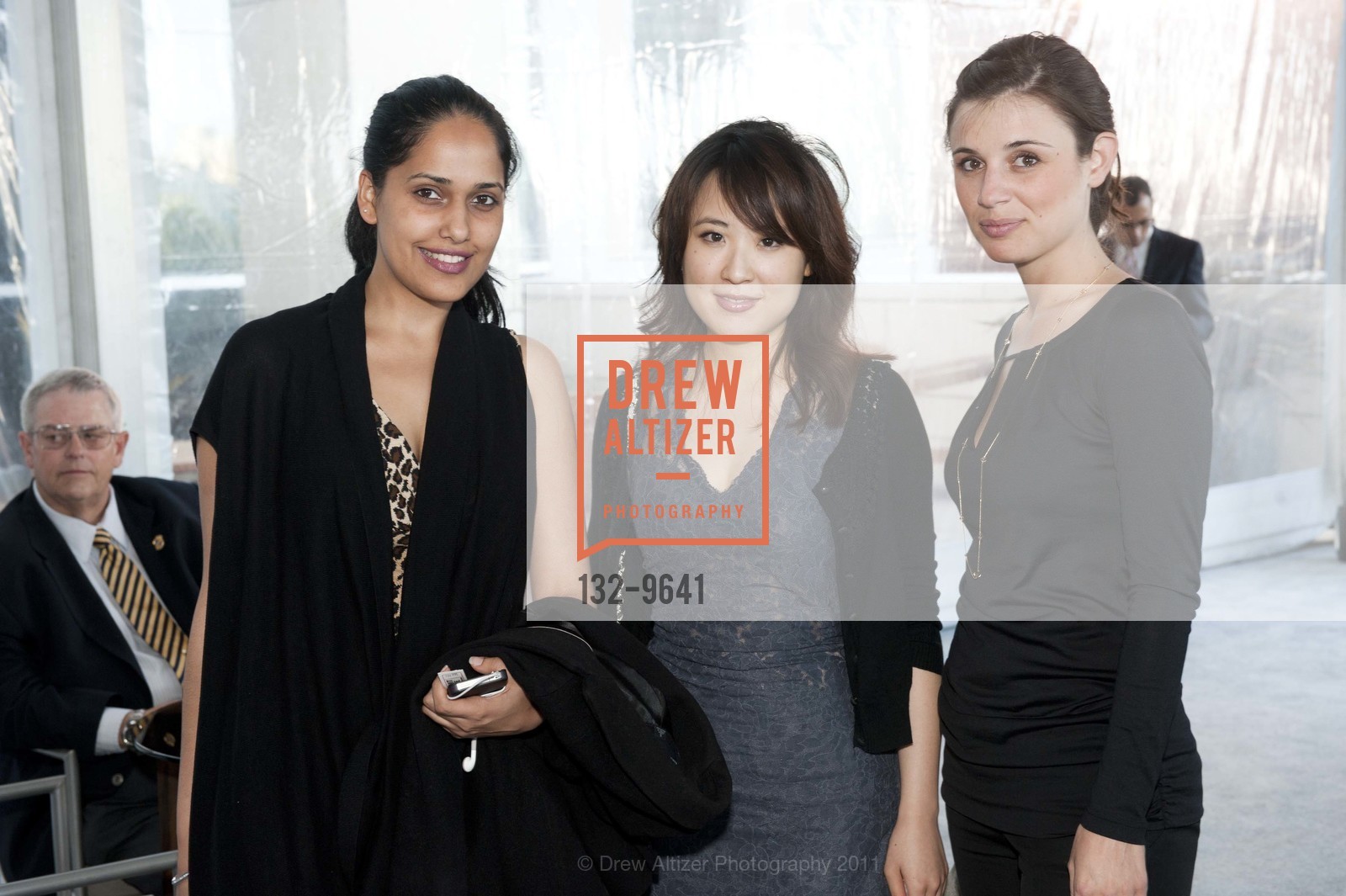 Simran Sandhu, Veronica Rosso, BRAVO! Club's Sneak Peek with General Director DAVID GOCKLEY and the ADLER FELLOWS, US, May 20th, 2011, Photo #132-9641 Simran Sandhu, Veronica Rosso, Photo #132-9641