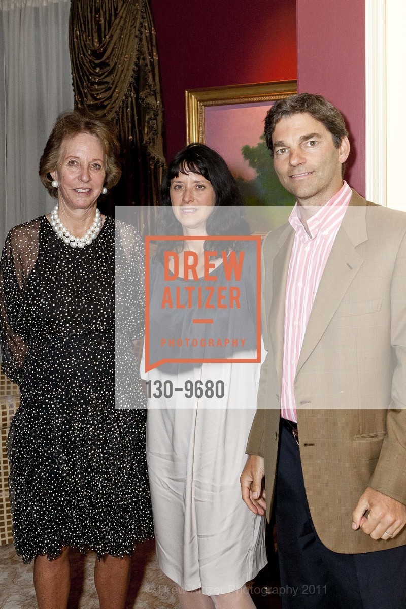 Frances Bowes, Jennifer Moses, Ron Beller, Reception Honoring Nick Serota, Director of the TATE MUSEUM, US, September 16th, 2011, Photo #130-9680 Frances Bowes, Jennifer Moses, Ron Beller, Photo #130-9680