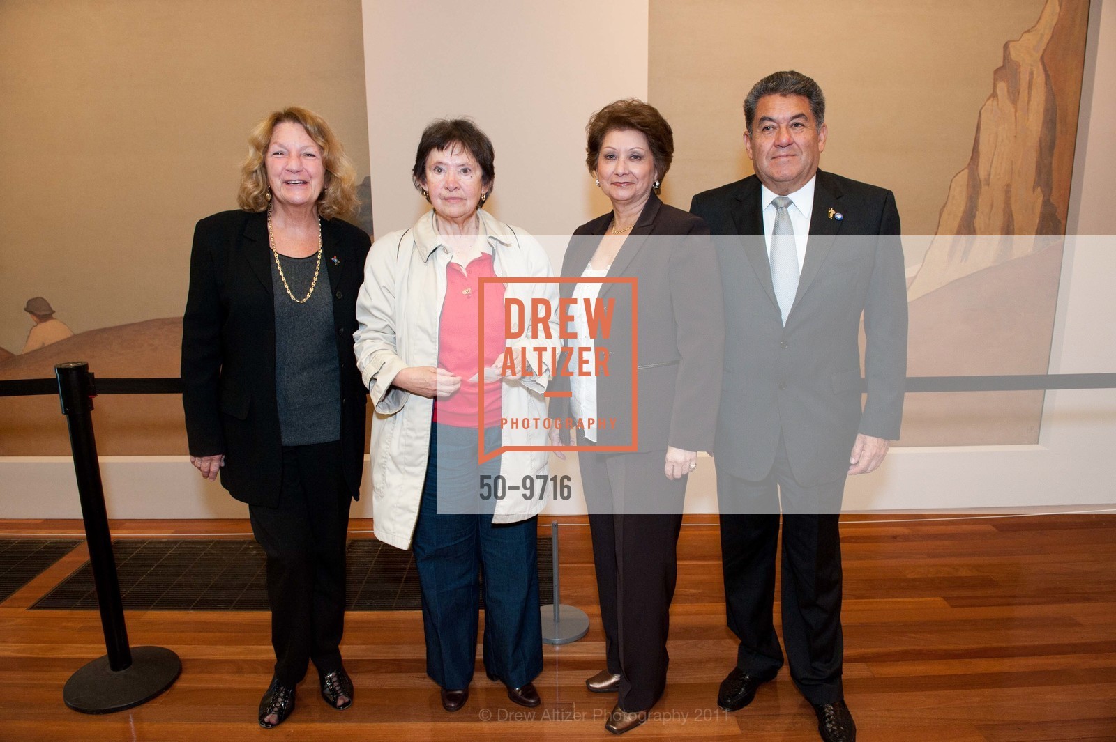 Nina Pellegrini, Daisy Matamoros Casals, Silvia Arce, Orlando Arce, Photo #50-9716