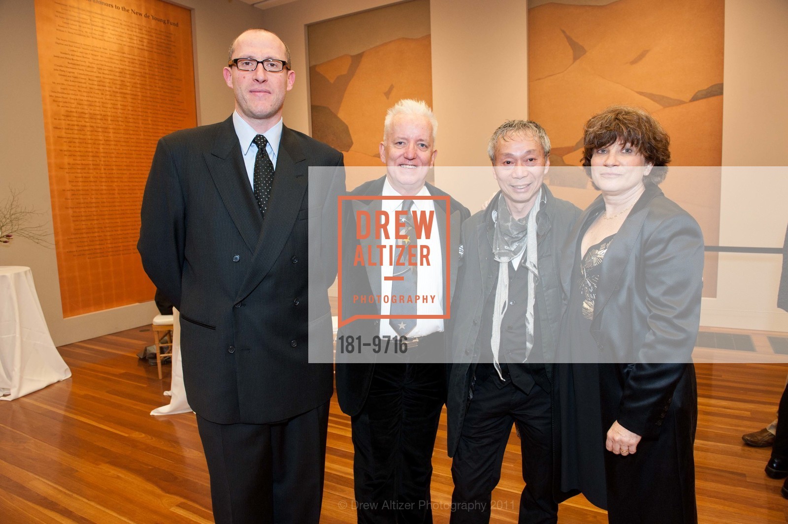 Leon Gulchin, Jerry Brown, Bob Toy, Lola Fraknoi, RUTH ASAWA: Roots of an Artist, US, January 21st, 2011, Photo #181-9716 Leon Gulchin, Jerry Brown, Bob Toy, Lola Fraknoi, Photo #181-9716