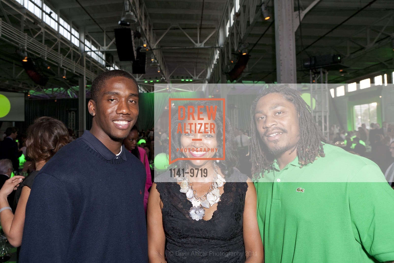 Josh Johnson, Denise Bradley Tyson, Marshawn Terrell Lynch, 2011 TIPPING POINT Gala, US, May 20th, 2011, Photo #1141-9719 Josh Johnson, Denise Bradley Tyson, Marshawn Terrell Lynch, Photo #1141-9719