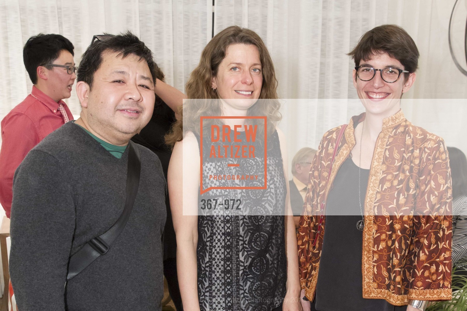 Leon Ng, Sarah Newton, Elisabeth Nicula, Photo #367-972