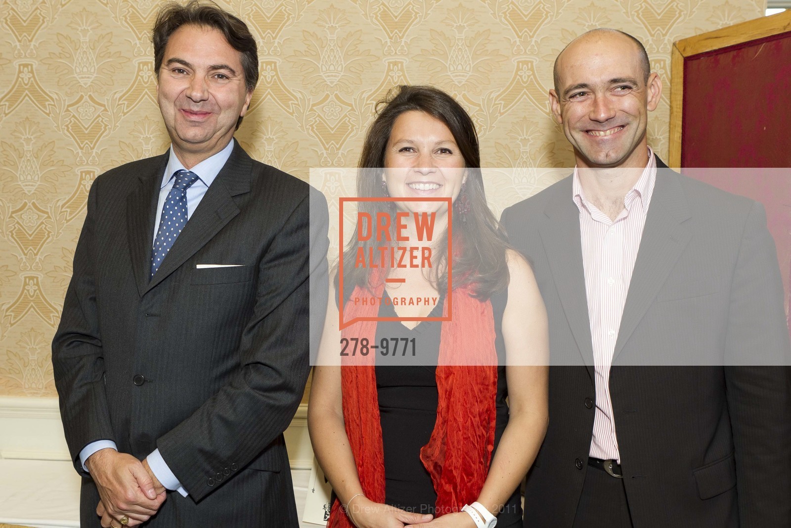 Pascal Ledermann, Valerie Souvranne, Sebastien Espinasse, "Paris est une Fete" Gala organized by the FRENCH-AMERICAN CULTURAL SOCIETY at the Fairmont in San Francisco, US, September 18th, 2011, Photo #278-9771 Pascal Ledermann, Valerie Souvranne, Sebastien Espinasse, Photo #278-9771