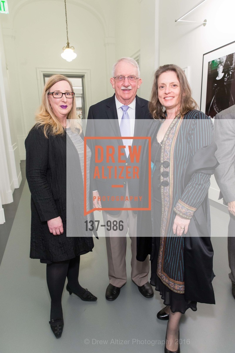 Barbara Rominski, Edward Paul Braby, Caren Braby, Photo #137-986
