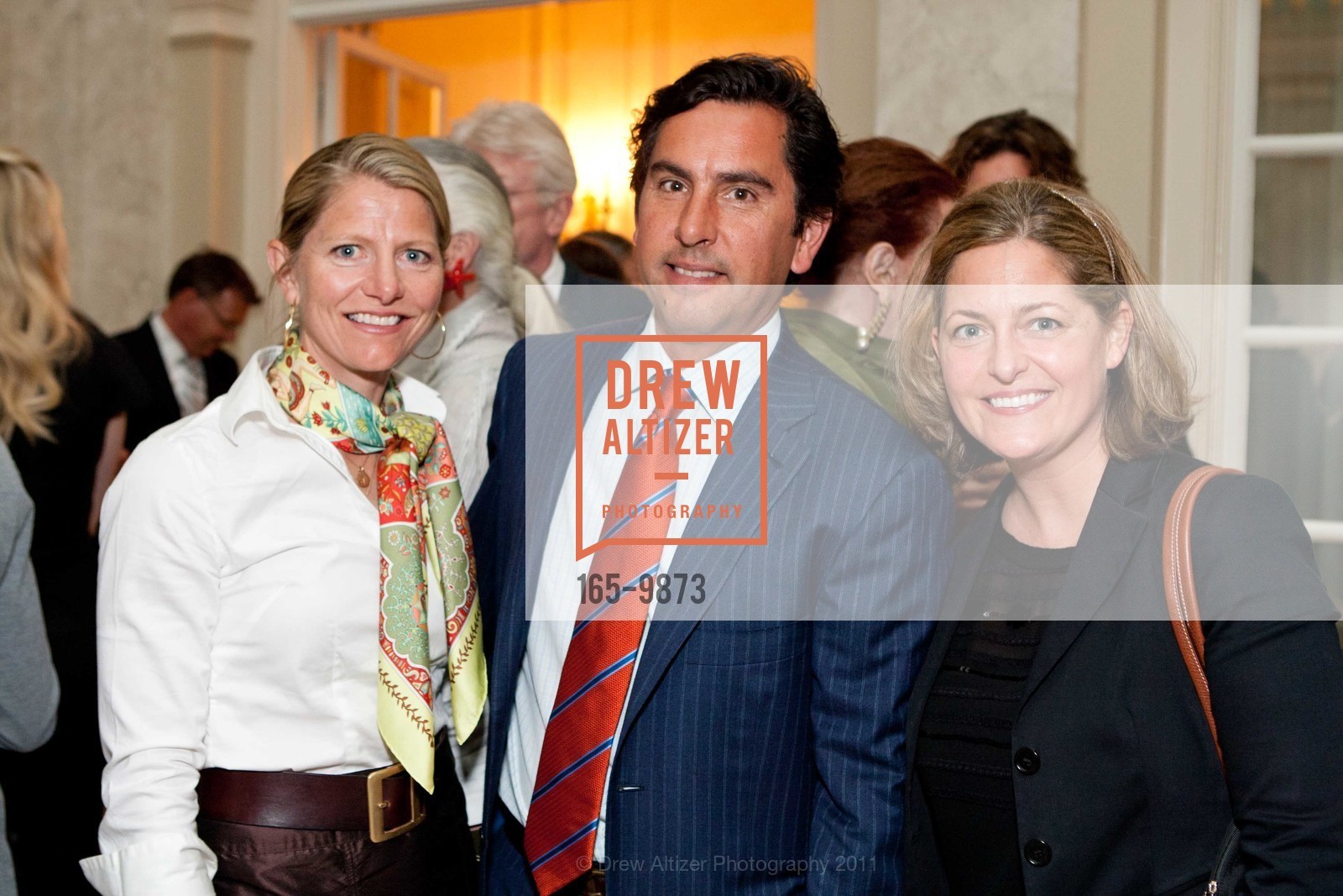 Andy Erickson, Christie Dufault, GORDON AND ANN GETTY Host Argentina Winemaker NICOLAS CATENA and Vino Argentino Book Party, US, May 24th, 2011, Photo #165-9873 Andy Erickson, Christie Dufault, Photo #165-9873