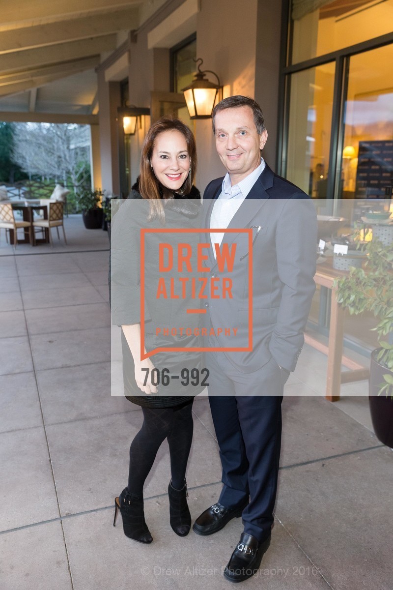 Lisa Fields, Michael Dickey, Photo #706-992