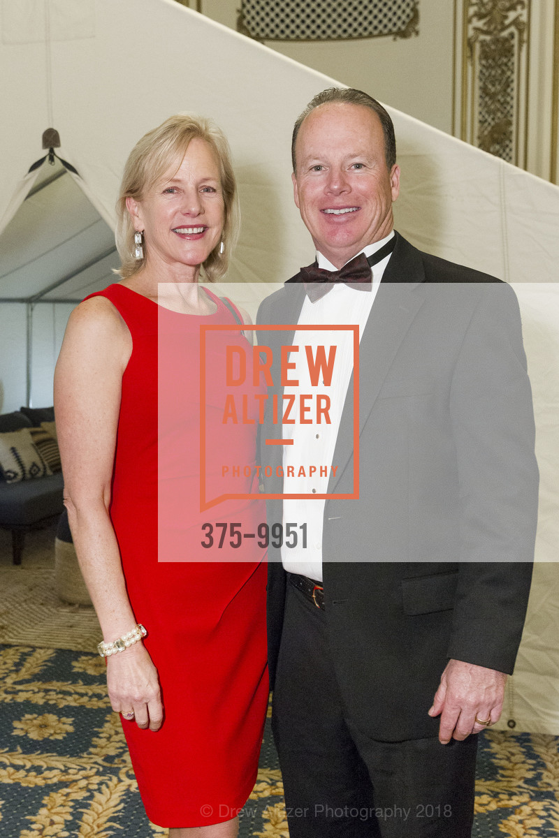 Sue Cleary, Tom Cleary, 42nd Annual San Francisco Guardsmen Wine Auction 2018, The Palace Hotel. 2 New Montgomery St, San Francisco, CA, April 7th, 2018, Photo #375-9951 Sue Cleary, Tom Cleary, Photo #375-9951