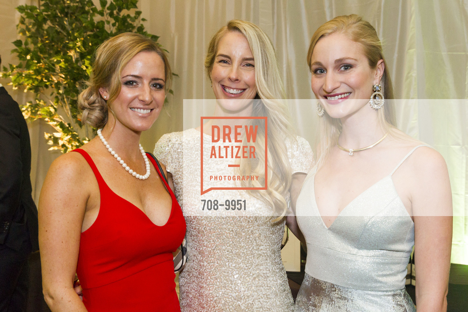 Jamie Reid, Erin Echter, Allison Anderson, 42nd Annual San Francisco Guardsmen Wine Auction 2018, The Palace Hotel. 2 New Montgomery St, San Francisco, CA, April 7th, 2018, Photo #708-9951 Jamie Reid, Erin Echter, Allison Anderson, Photo #708-9951