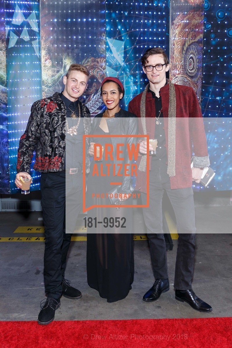 Hunter Irvin, Marsha Diaz, Doyle Irvin, The Crucible Fire & Light Soirée and Art Auction 2018, The Crucible. 1260 7th Street, April 7th, 2018, Photo #181-9952 Hunter Irvin, Marsha Diaz, Doyle Irvin, Photo #181-9952