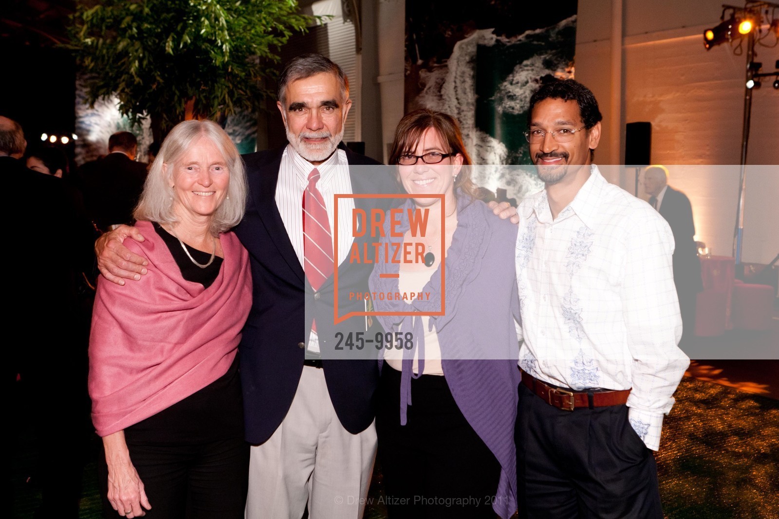 Peggy Karp, John Leshy, Betsy Lake, Daniel Francis, CALIFORNIA STATE PARKS FOUNDATION Celebrates Golden Poppy Gala 2010: "An Evening in the State Parks", US, January 23rd, 2011, Photo #245-9958 Peggy Karp, John Leshy, Betsy Lake, Daniel Francis, Photo #245-9958