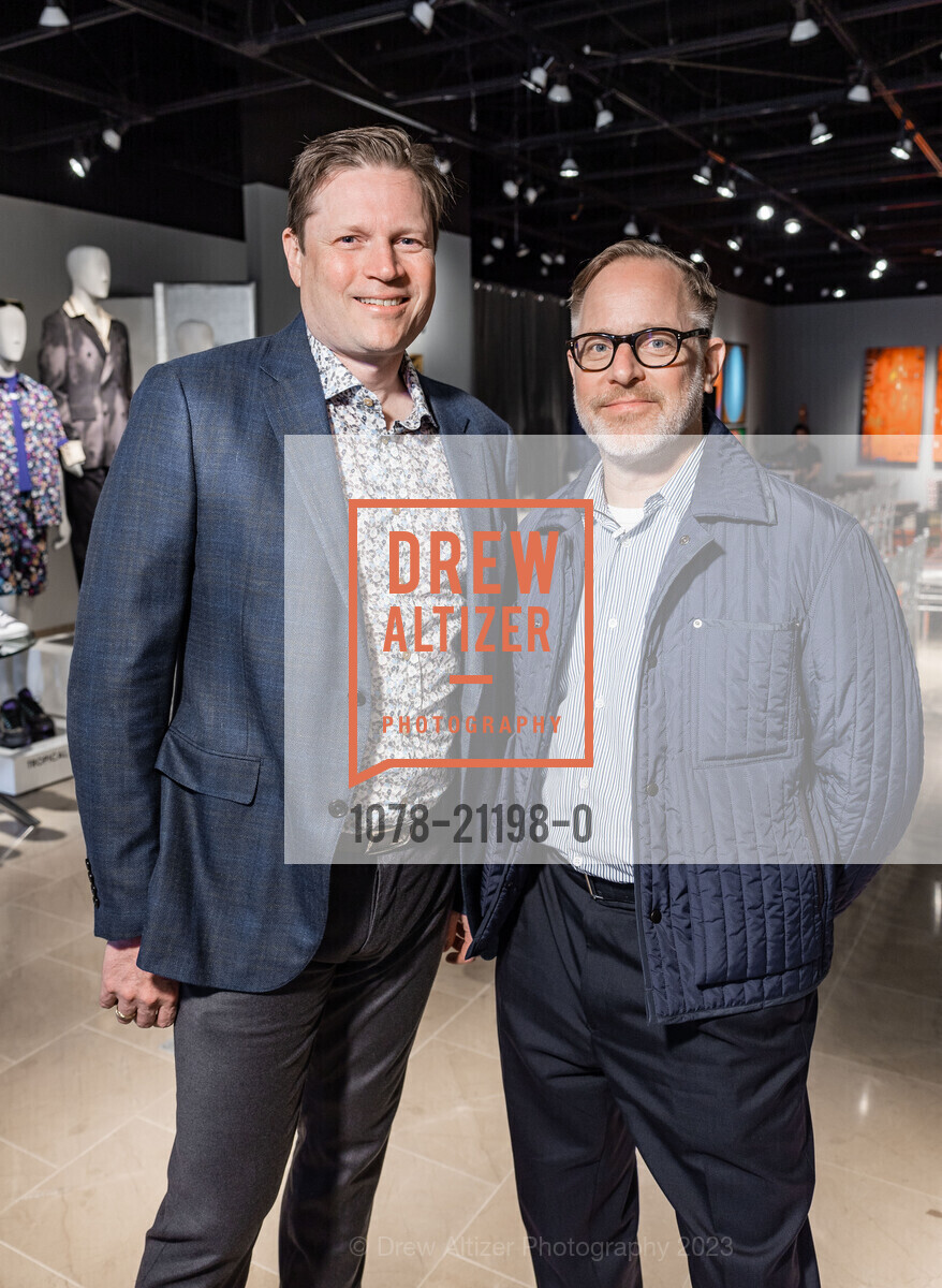 Jonathan Nichols, Bruce Pask, Neiman Marcus San Francisco hosts Bergdorf Goodman & Neiman Marcus Men's Fashion Director Bruce Pask, Neiman Marcus @ 150 Stockton St, SF, CA 94108 US. Neiman Marcus @ 150 Stockton St, SF, CA 94108 US, May 9th, 2023, Photo #1078-21198-0 Jonathan Nichols, Bruce Pask, Photo #1078-21198-0